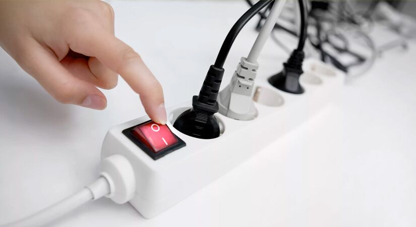 关闭延长线的电源